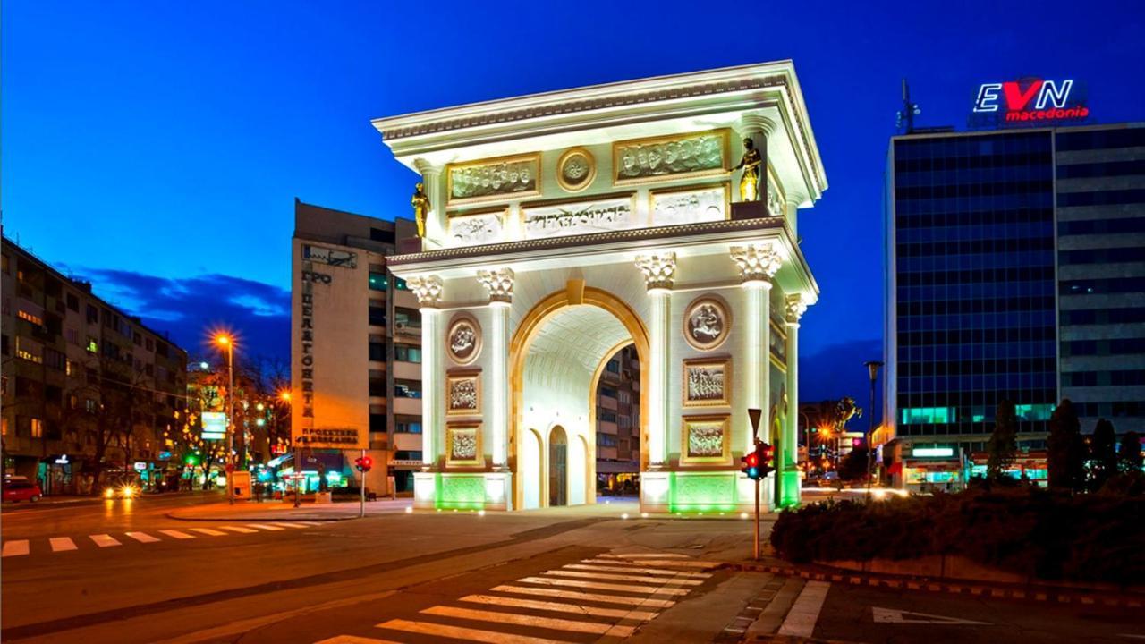 Apartment In The Center Of Skopje Exterior foto